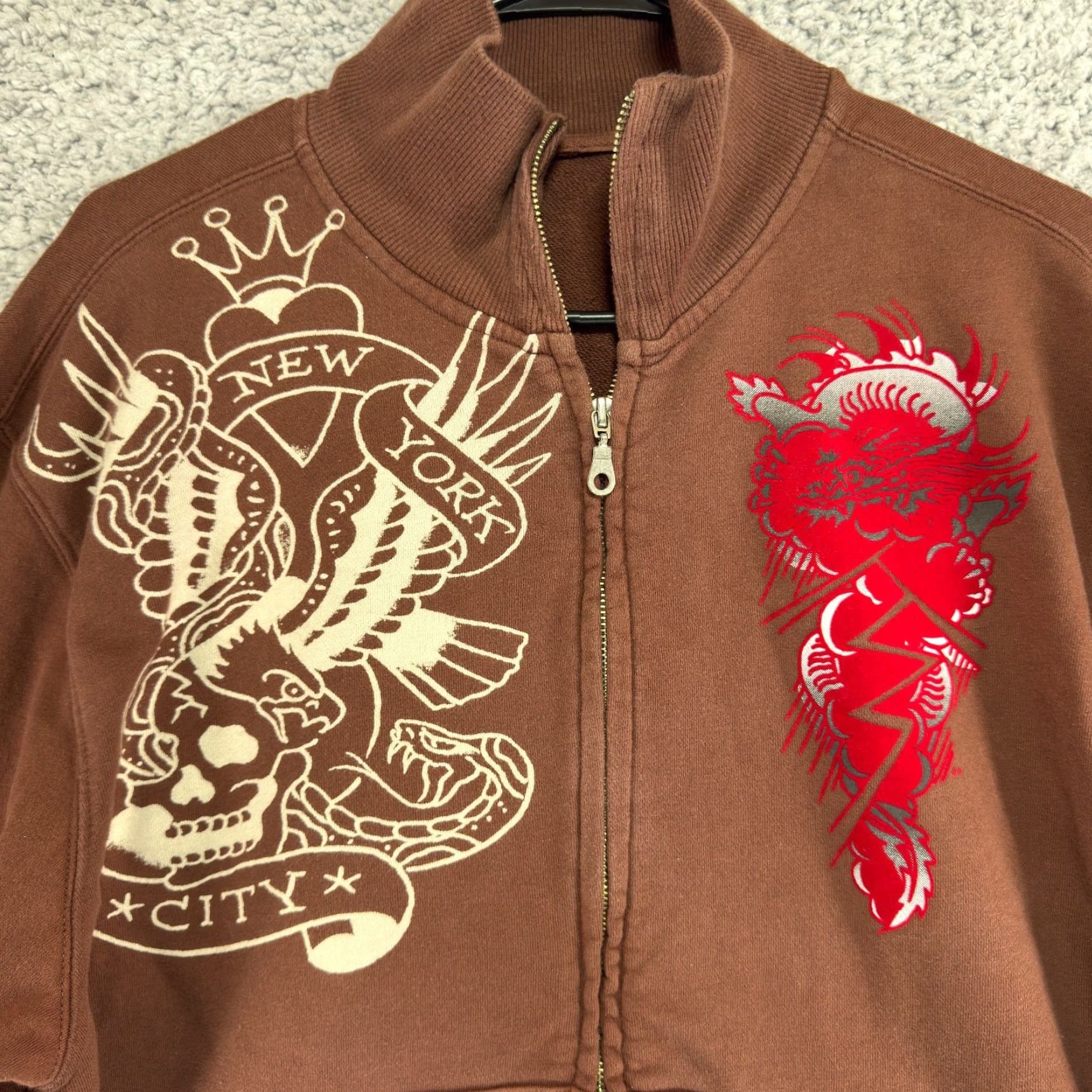 Ed Hardy VINTAGE Ed Hardy Sweatshirt Full Zip Brown Mock Neck Eagle Dragon New York City XL Mens Size US XL / EU 56 / 4 - 4 Thumbnail