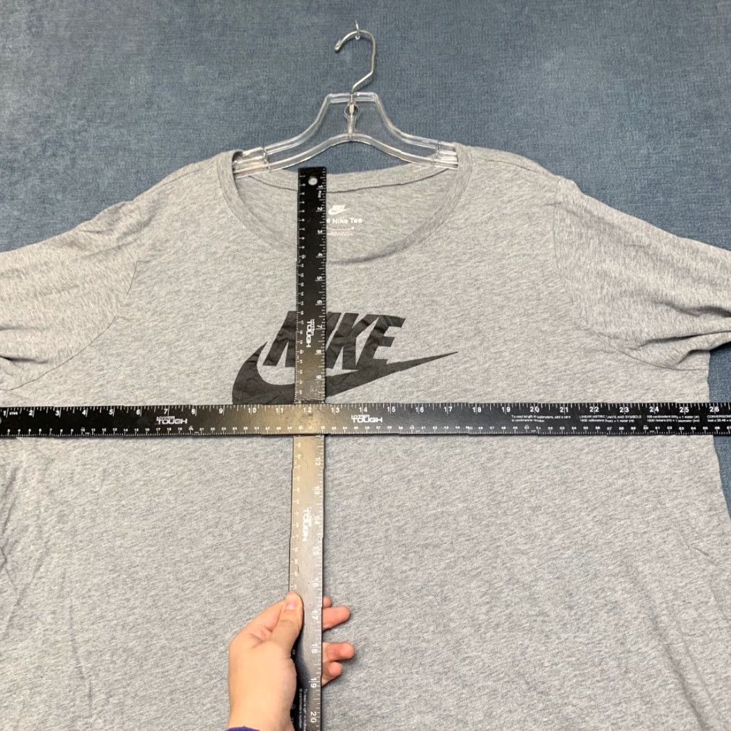 Nike Nike T-Shirt Womens Medium Heather Gray Swoosh Logo Round Hem Everyday Wear Size M / US 6-8 / IT 42-44 - 6 Thumbnail