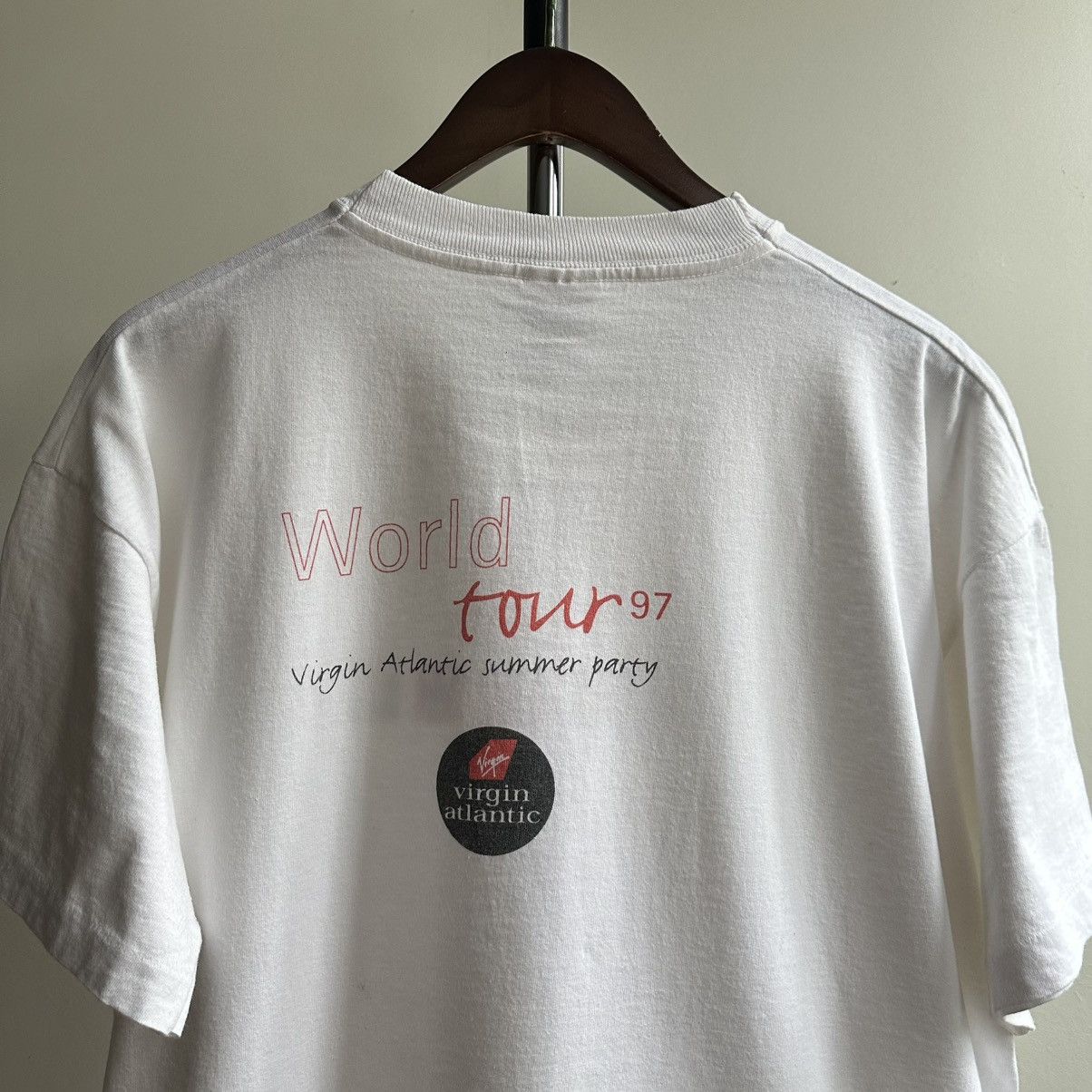 Band Tees Vintage 1997 Virgin Atlantic Summer Party World Tour Tee Size US XL / EU 56 / 4 - 4 Thumbnail
