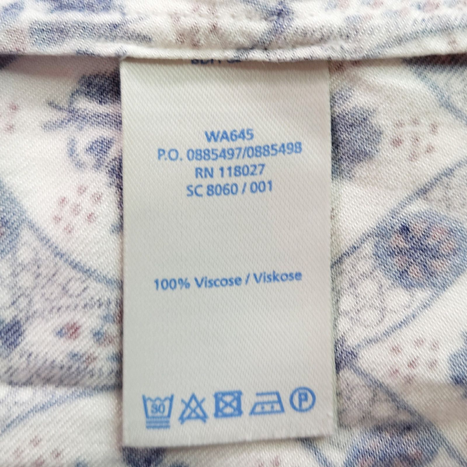 Boden EUC Boden Floral Medallion Henley Top Sz. 6 Blue White Size M / US 6-8 / IT 42-44 - 5 Thumbnail