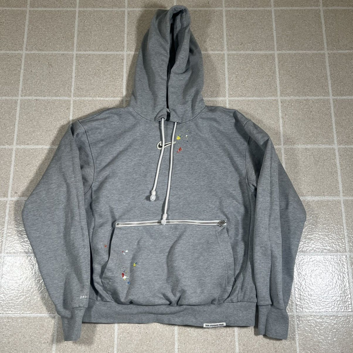 Nike Nike Standard Paint Splatter Basketball zipper Pocket Hoodie Size US S / EU 44-46 / 1 - 1 Thumbnail