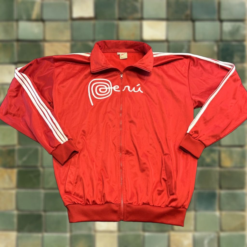 Vintage Peru Track Jacket Full Zip Men XL Red White Embroidered Tourist Travel Track Jacket Mens XL Red White Embroidered Tourist Travel Size US XL / EU 56 / 4 - 1 Thumbnail