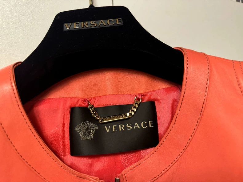 Versace Versace Sheepskin cropped blazer Size S / US 4 / IT 40 - 4 Thumbnail