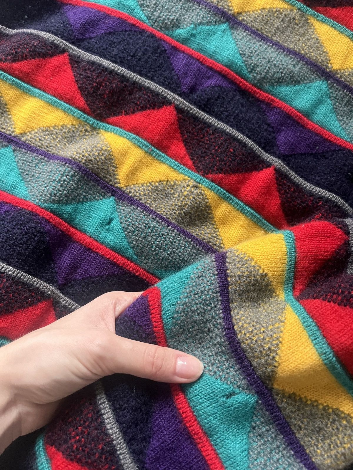 Coogi Coogi vintage wool sweater Size US XL / EU 56 / 4 - 4 Thumbnail