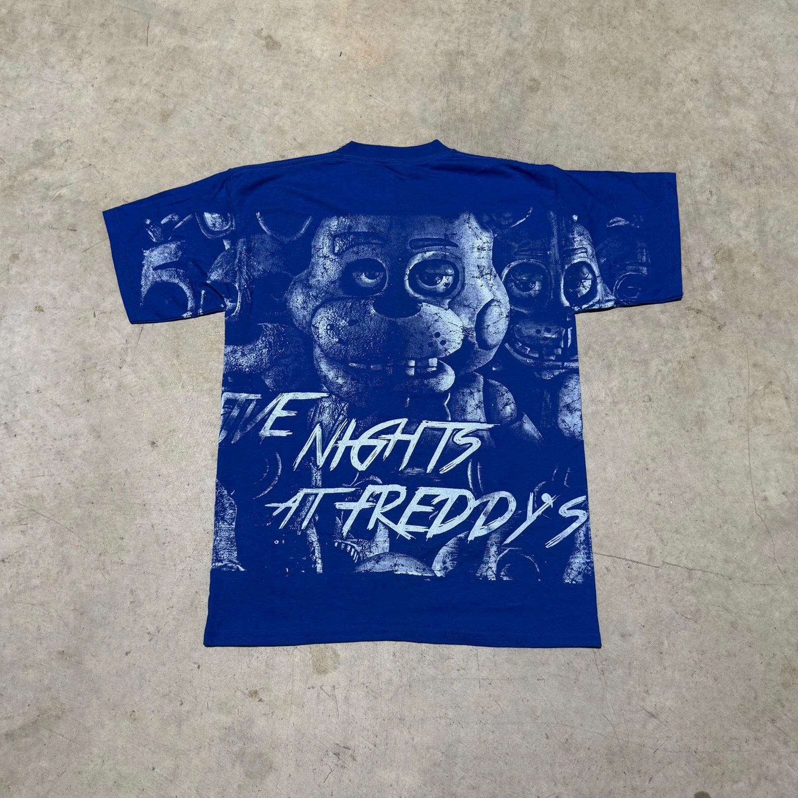 Fruit Of The Loom Vintage Mexican Bootleg Five Nights Freddy’s Tee L AOP Size US L / EU 52-54 / 3 - 2 Thumbnail
