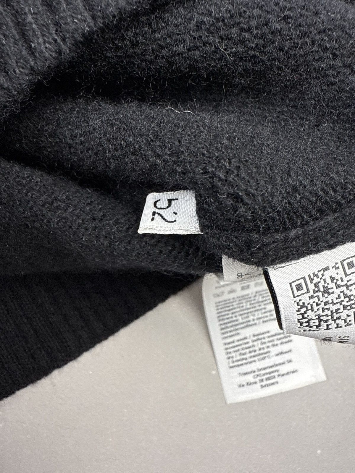 C.P. Company C.P. Company jersey black iconic model Size US L / EU 52-54 / 3 - 15 Thumbnail