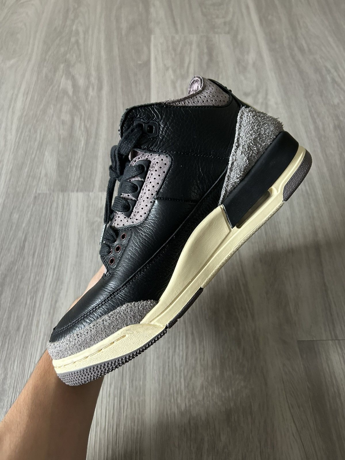 A Ma Maniere × Jordan Brand A Ma Maniere Air Jordan Retro 3 While You Were Sleeping 8.5M Size US 8.5 / EU 41-42 - 9 Thumbnail
