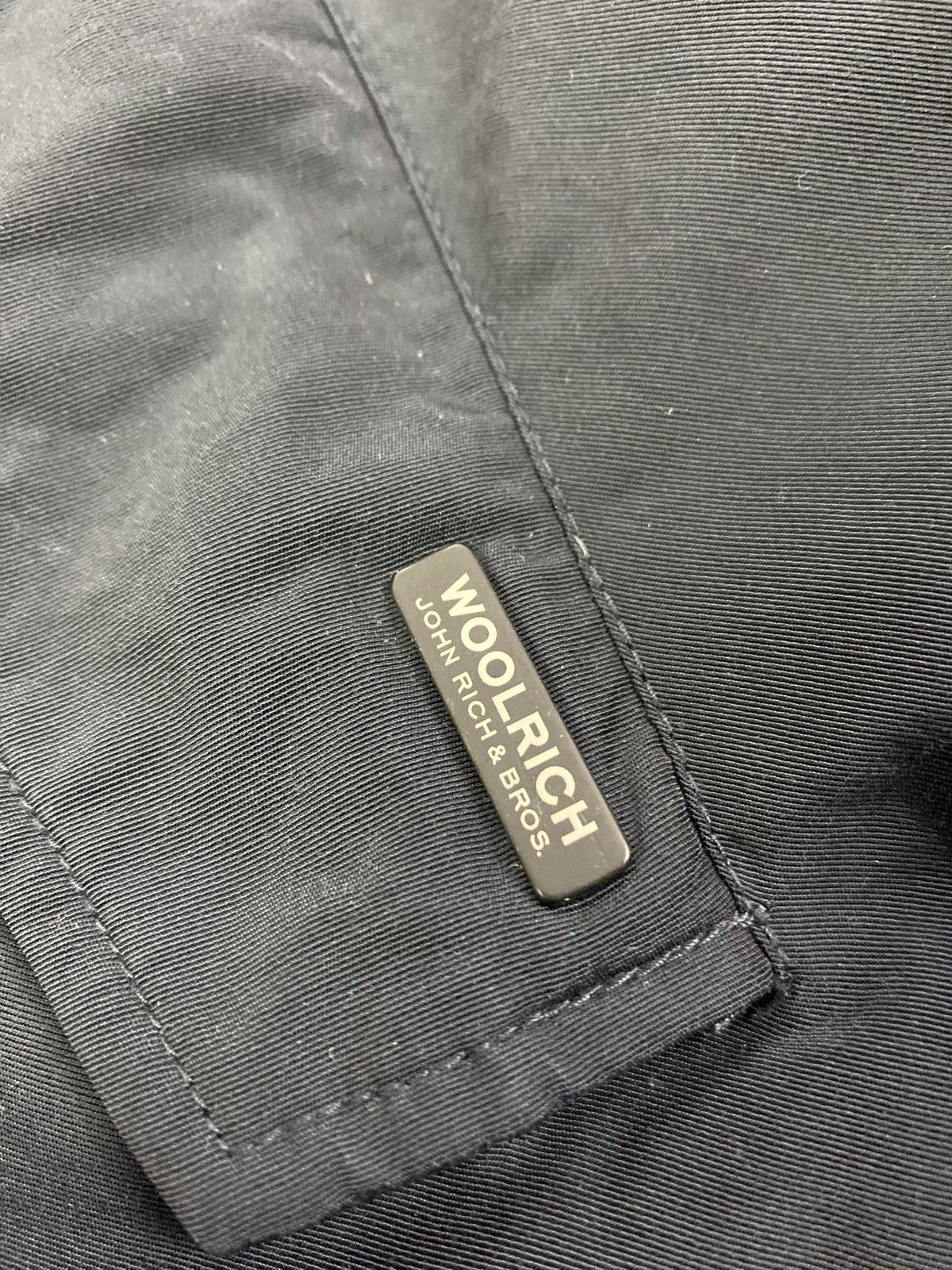 Woolrich Woolen Mills Woolrich cape patka navy waterproof windbreaker gorpcore Size US XL / EU 56 / 4 - 2 Thumbnail