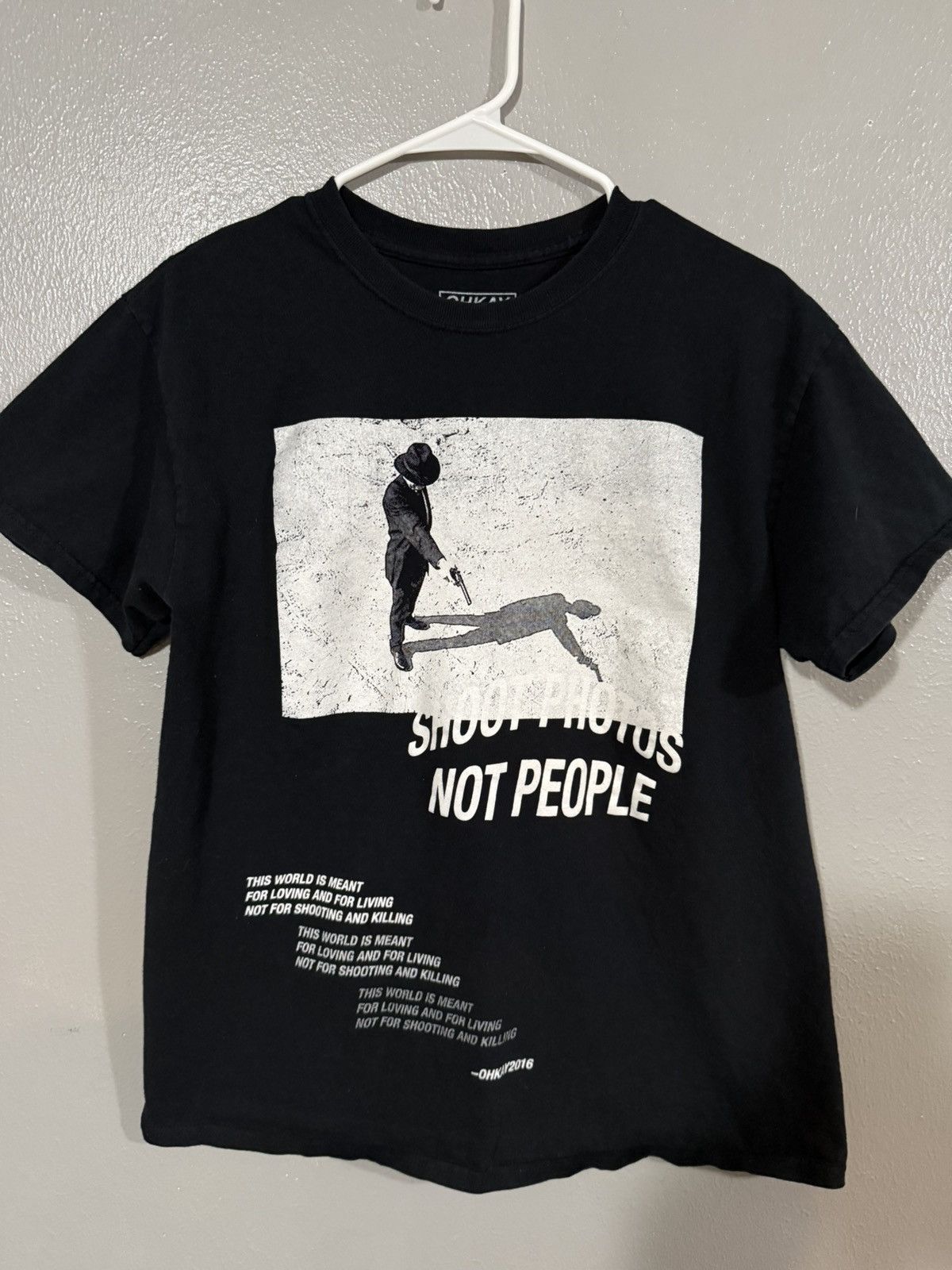 Other Ohkay black and white "Shoot Photos Not People" tee Size US M / EU 48-50 / 2 - 1 Thumbnail