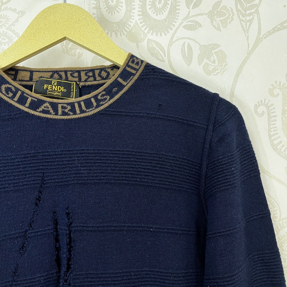 Fendi × Vintage Distressed FENDI Ripped Vintage Knitwear Sweater Size US S / EU 44-46 / 1 - 6 Thumbnail