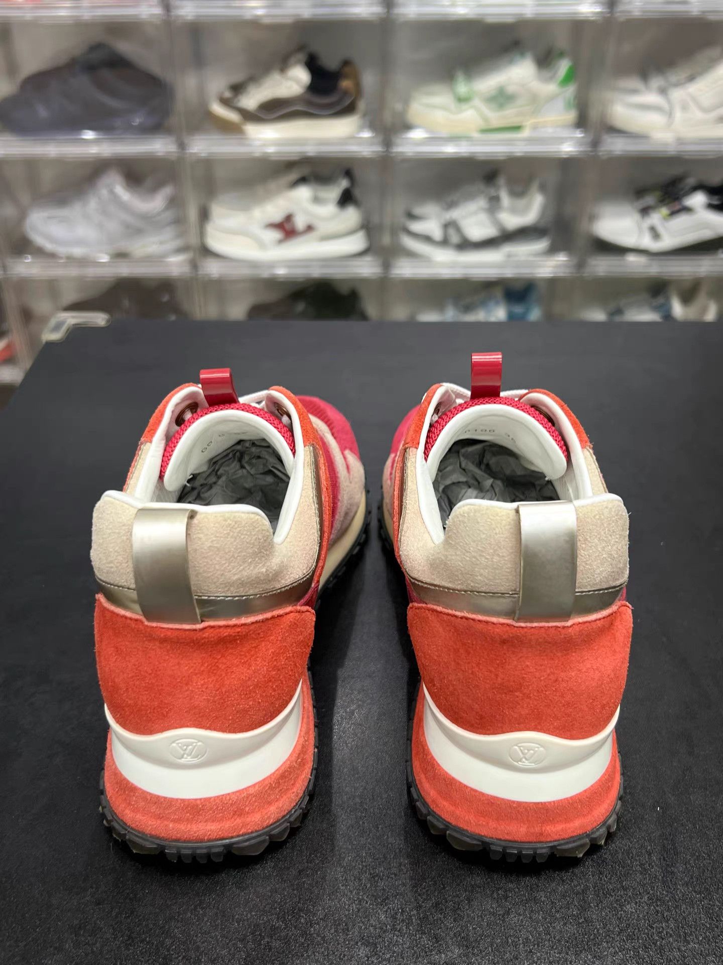Louis Vuitton LV RUN AWAY Suede Sneakers K15 Size US 6 / IT 36 - 7 Thumbnail