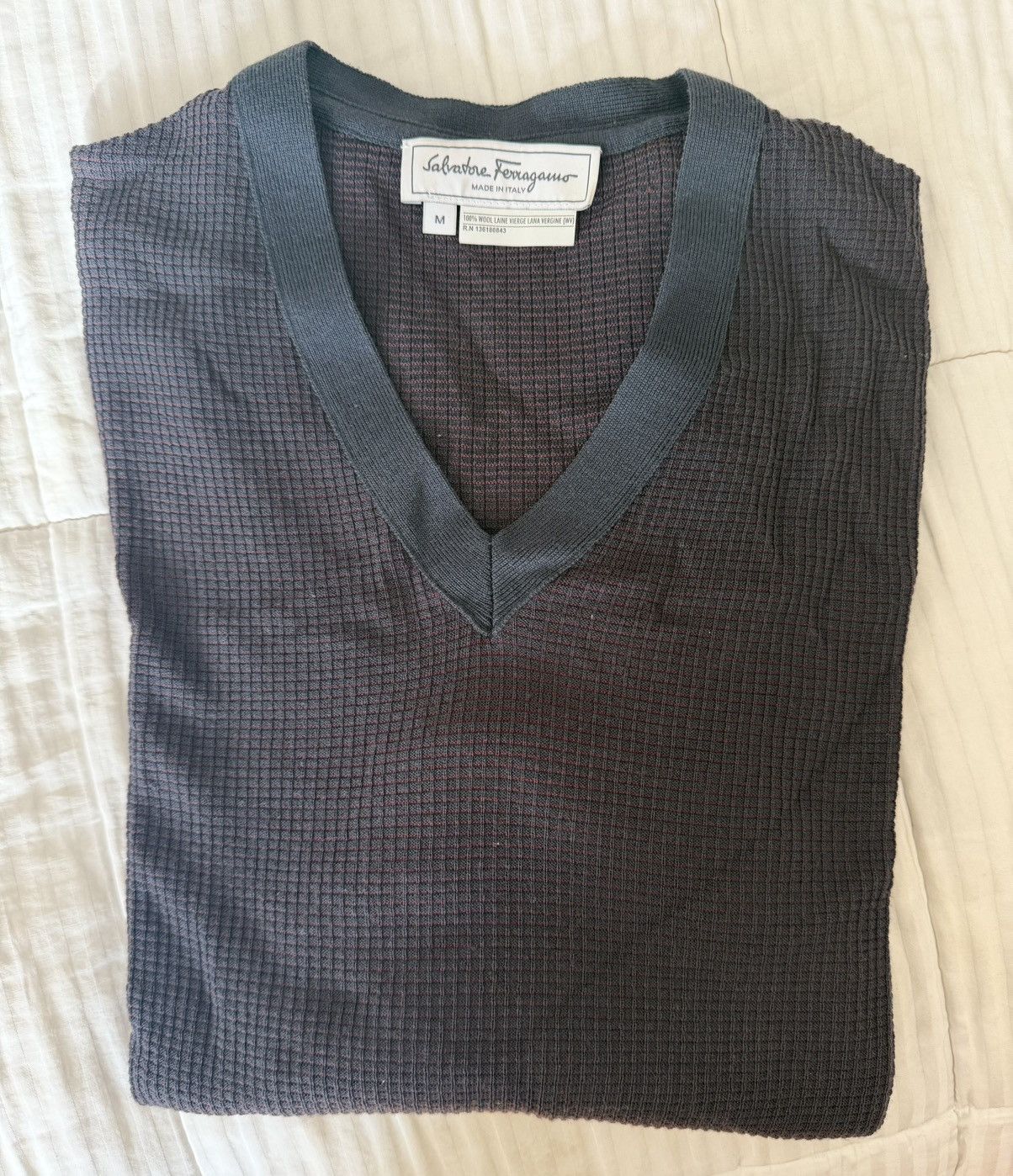 Salvatore Ferragamo Ferragamo Men’s Burgundy V-Neck Sweater 100% Wool Size M Size US M / EU 48-50 / 2 - 2 Thumbnail