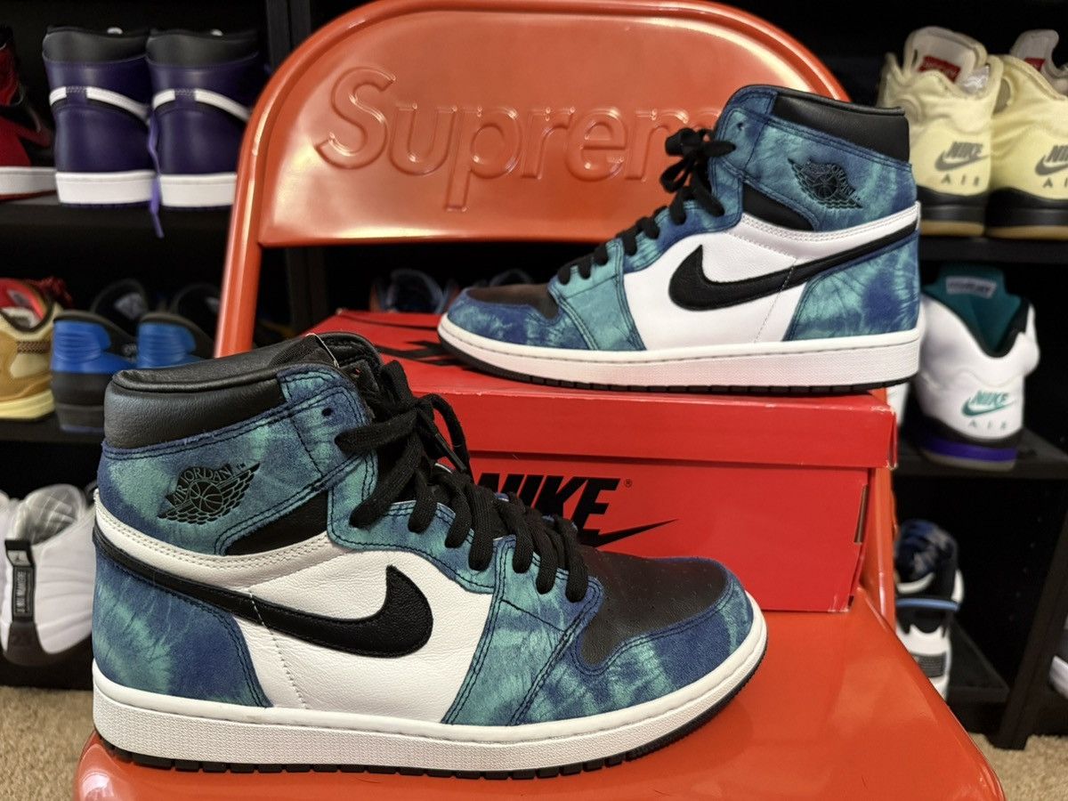 Jordan Brand Wmns Air Jordan 1 Retro High OG ‘Tie-Dye’ Size US 11.5 / EU 44-45 - 1 Thumbnail