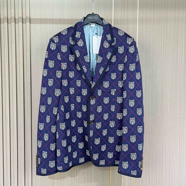 Gucci Tiger head full-printed suit 2504-Nextarrow