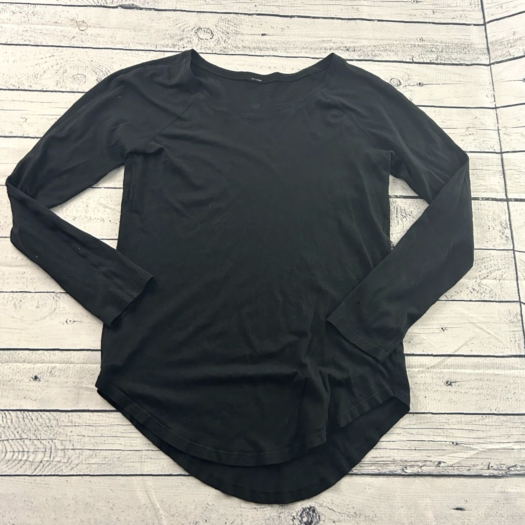 Lululemon Lululemon Classic Fit Long Sleeve Cotton Blend Top Women's 2 | 4 Black Shirt T-Shirt Activewear 4 Women Size S / US 4 / IT 40 - 2 Thumbnail