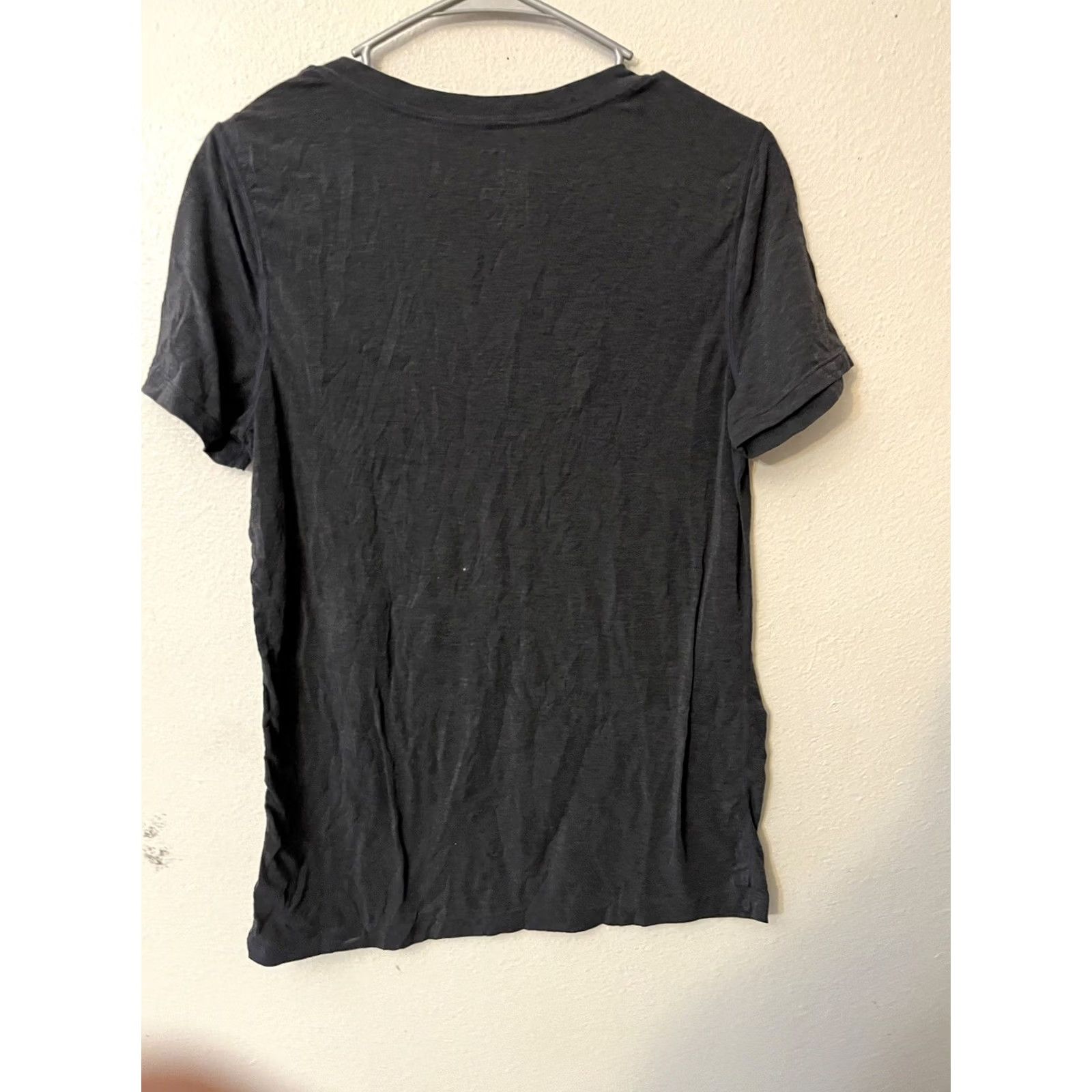 Vintage Gapbody T-Shirt V-Neck Black Size M Athletic Slim Short Sleeve Crew Neck Casual Workwear Womens Size M / US 6-8 / IT 42-44 - 3 Thumbnail