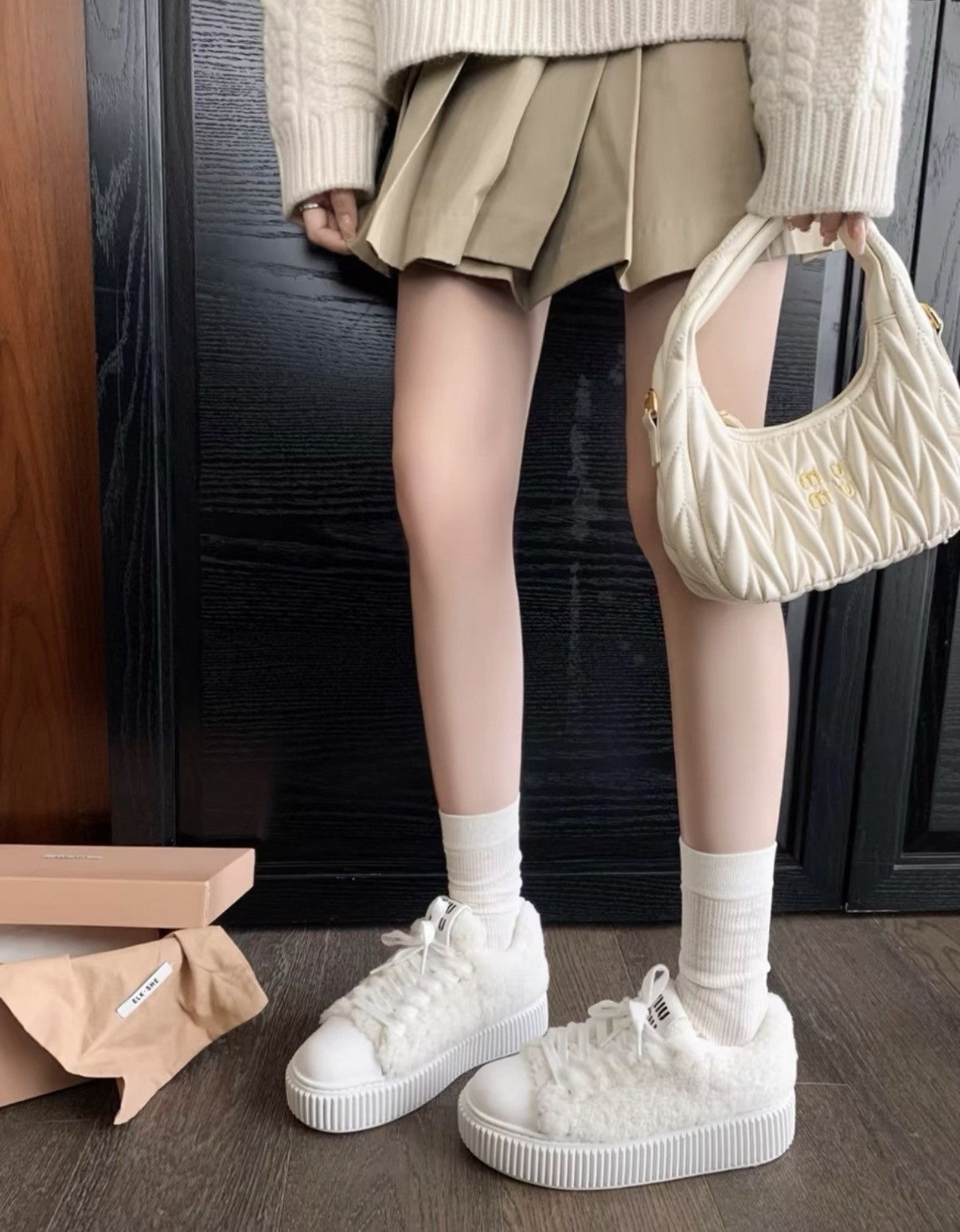 Miu Miu MiuMiu popular style furry platform biscuit shoes K6 Size US 6 / IT 36 - 9 Thumbnail