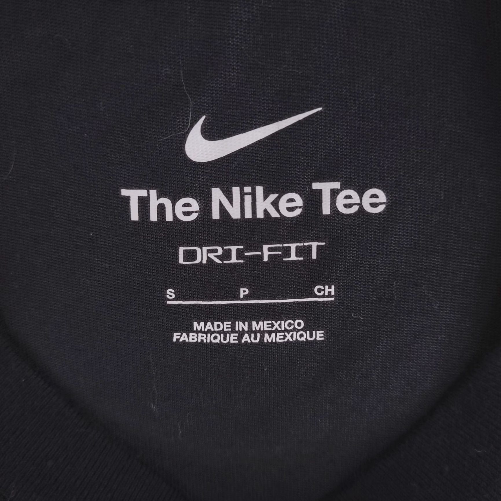 Nike Nike Shirt Mens Small Black Nike Tee Short Sleeve Fire Video Game Graphic Size US S / EU 44-46 / 1 - 4 Thumbnail