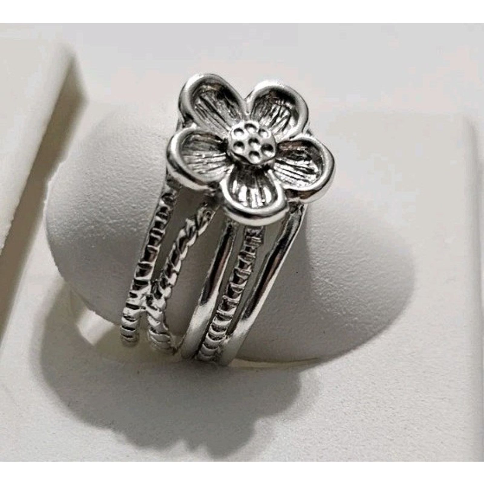Other Ross-Simons Sterling Silver Multi-Row Flower Ring Size 9 Size ONE SIZE - 3 Thumbnail