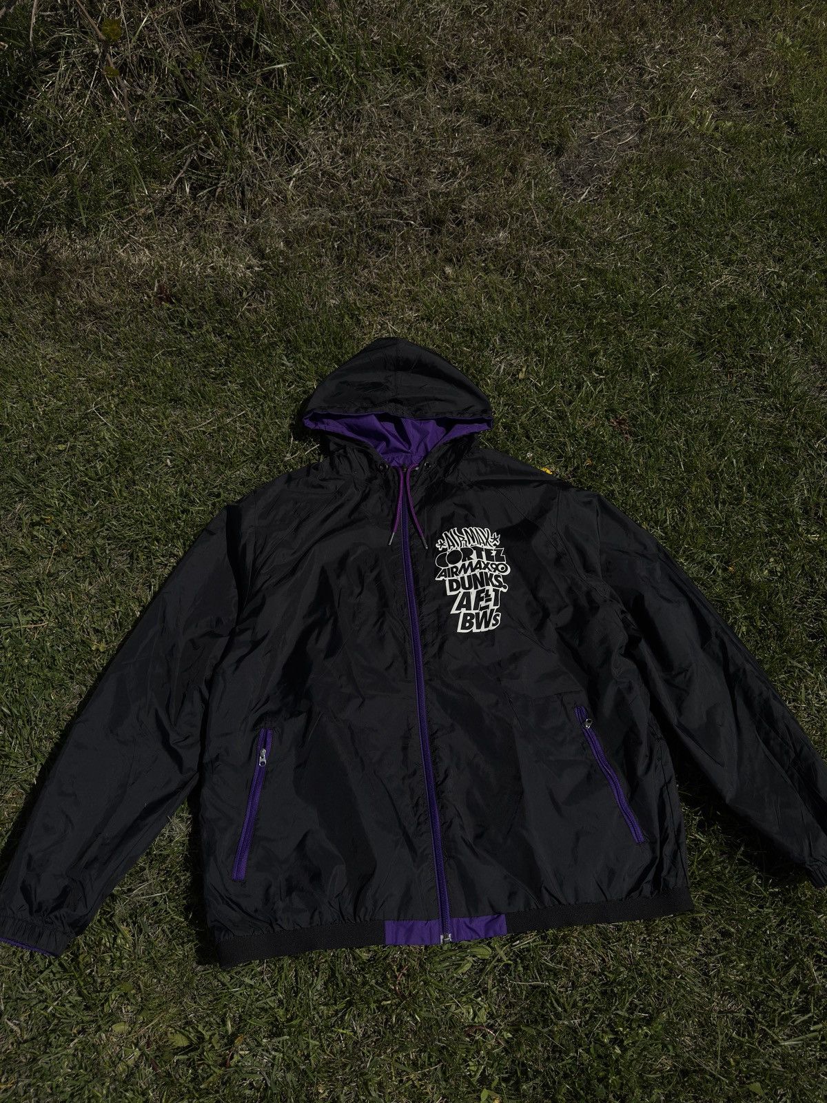 Nike Nike jacket vintage neylon Size US L / EU 52-54 / 3 - 1 Thumbnail