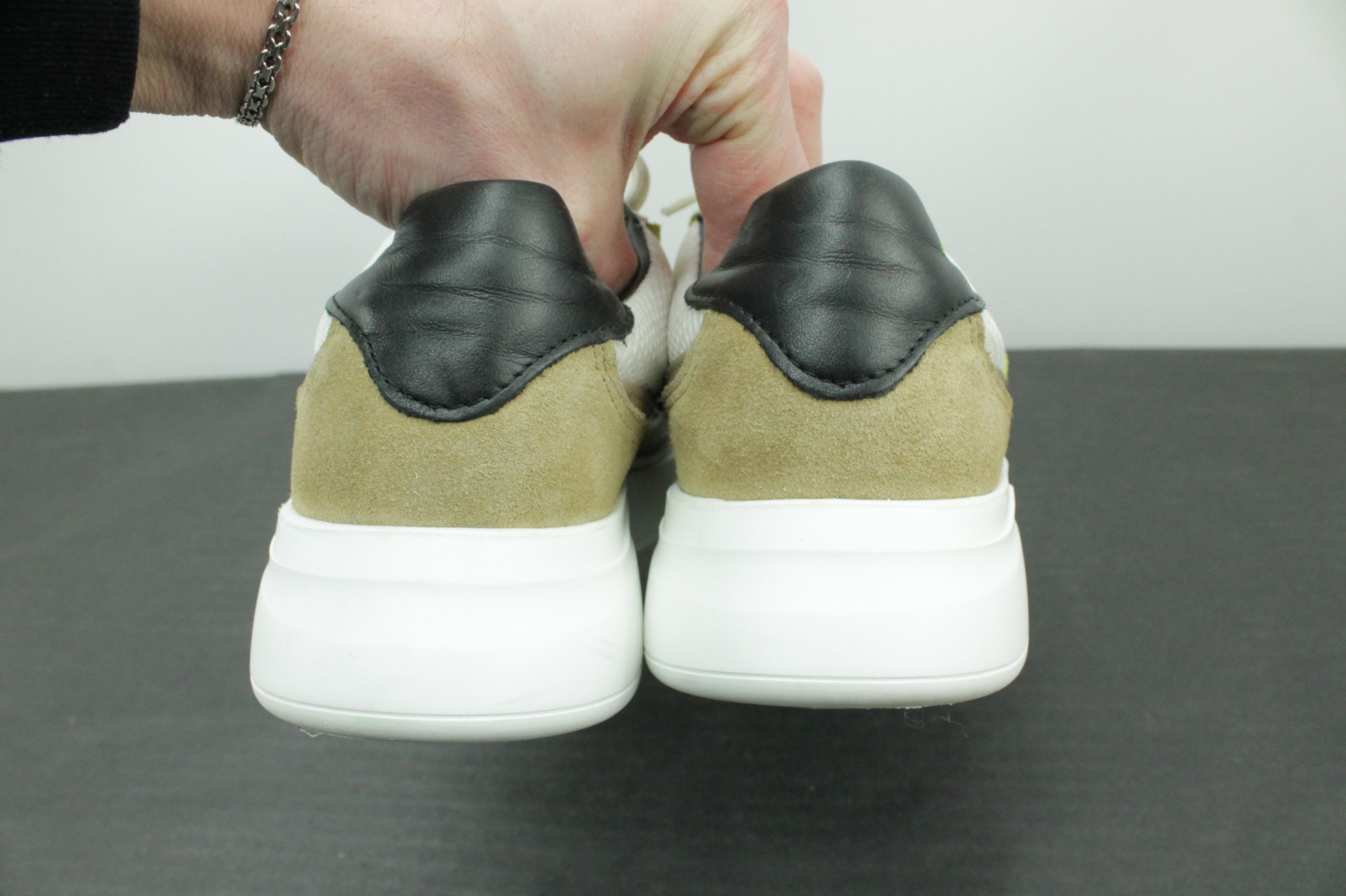 Axel Arigato Axel Arigato Genesis Leather Trainers Sneakers Women's Size US 7.5 / IT 37.5 - 4 Thumbnail