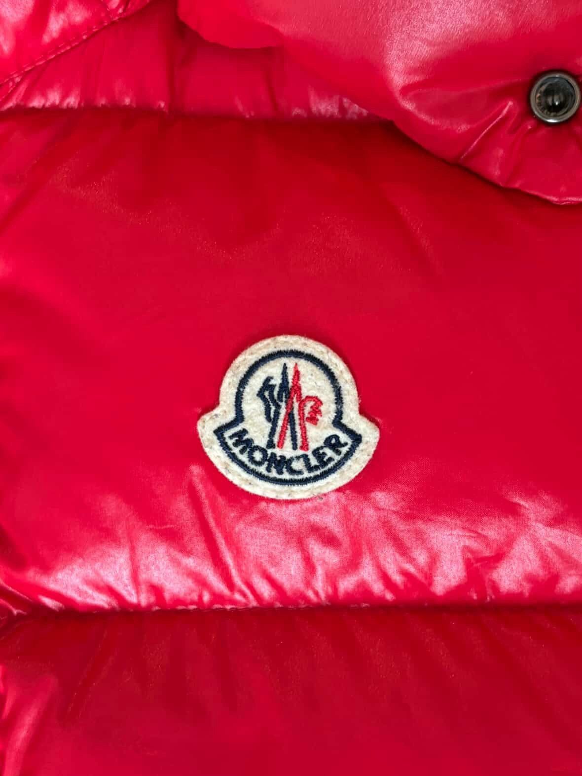 Moncler Red Moncler Vest Size US M / EU 48-50 / 2 - 3 Thumbnail