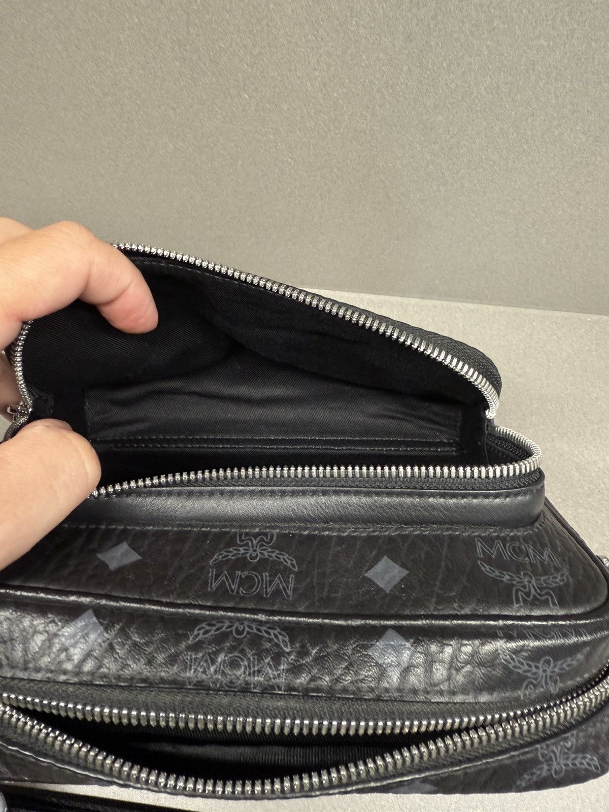 MCM MCM Visetos klassik Crossbody Black Size ONE SIZE - 11 Thumbnail