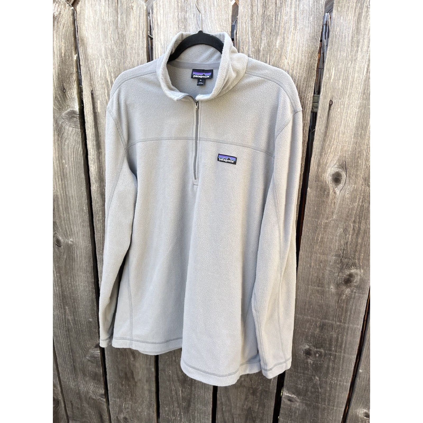 Patagonia Patagonia Pullover Sweatshirt Gray Solid XL Zip Pocket Poly Stretch Outdoor Mens Knit-Short Sleeve? Size US XL / EU 56 / 4 - 4 Thumbnail