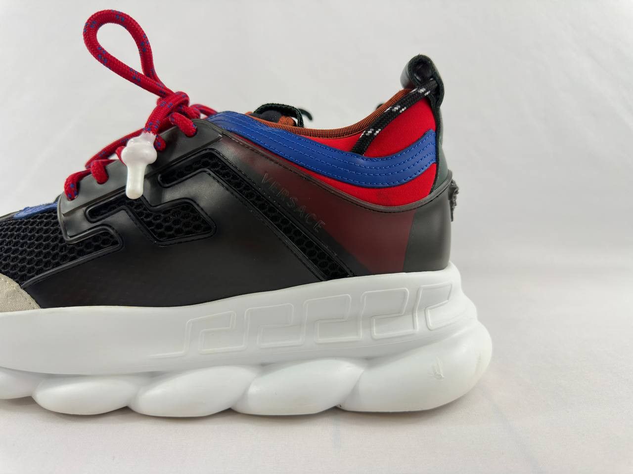 Versace Versace Chain Reaction Red Blue Black Sneakers Size US 11 / EU 44 - 9 Thumbnail