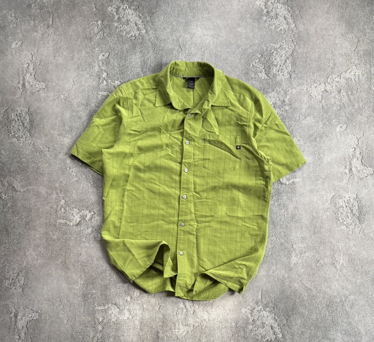Marmot Marmot M outdoor shirt button up short sleeve gorpcore Size US M / EU 48-50 / 2 - 1 Thumbnail