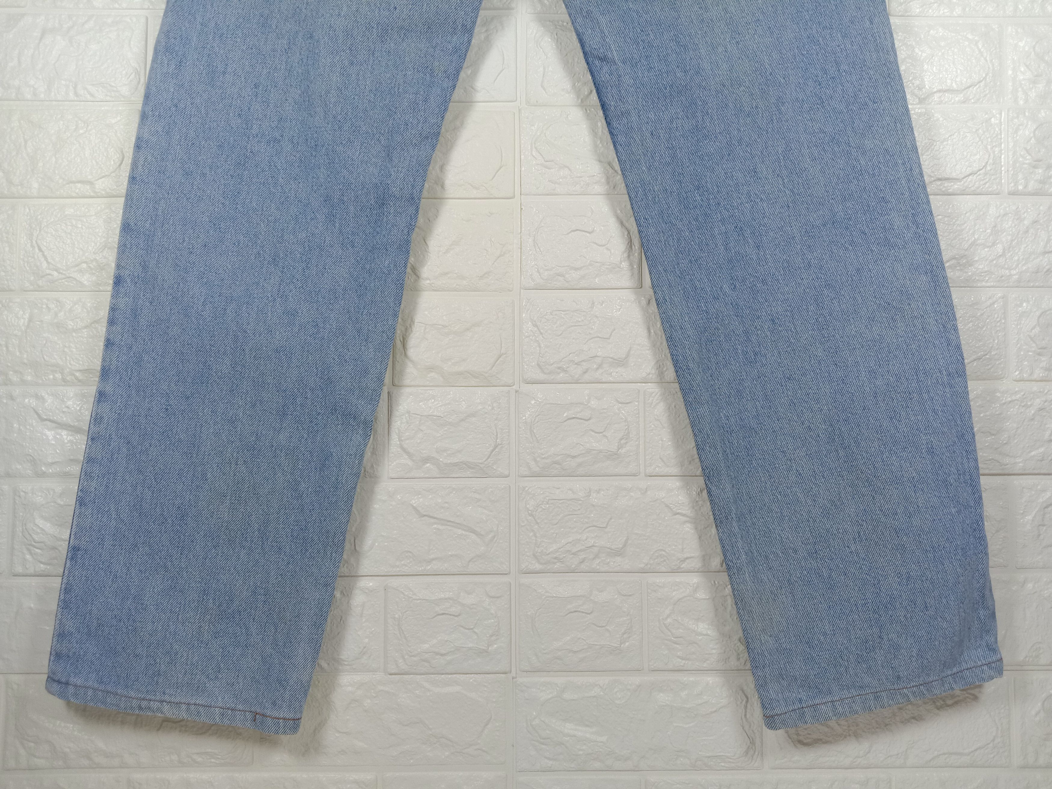 Levi's Vintage 90s Levi's 510 Jeans Light Blue Wash Denim Size US 30 / EU 46 - 8 Thumbnail