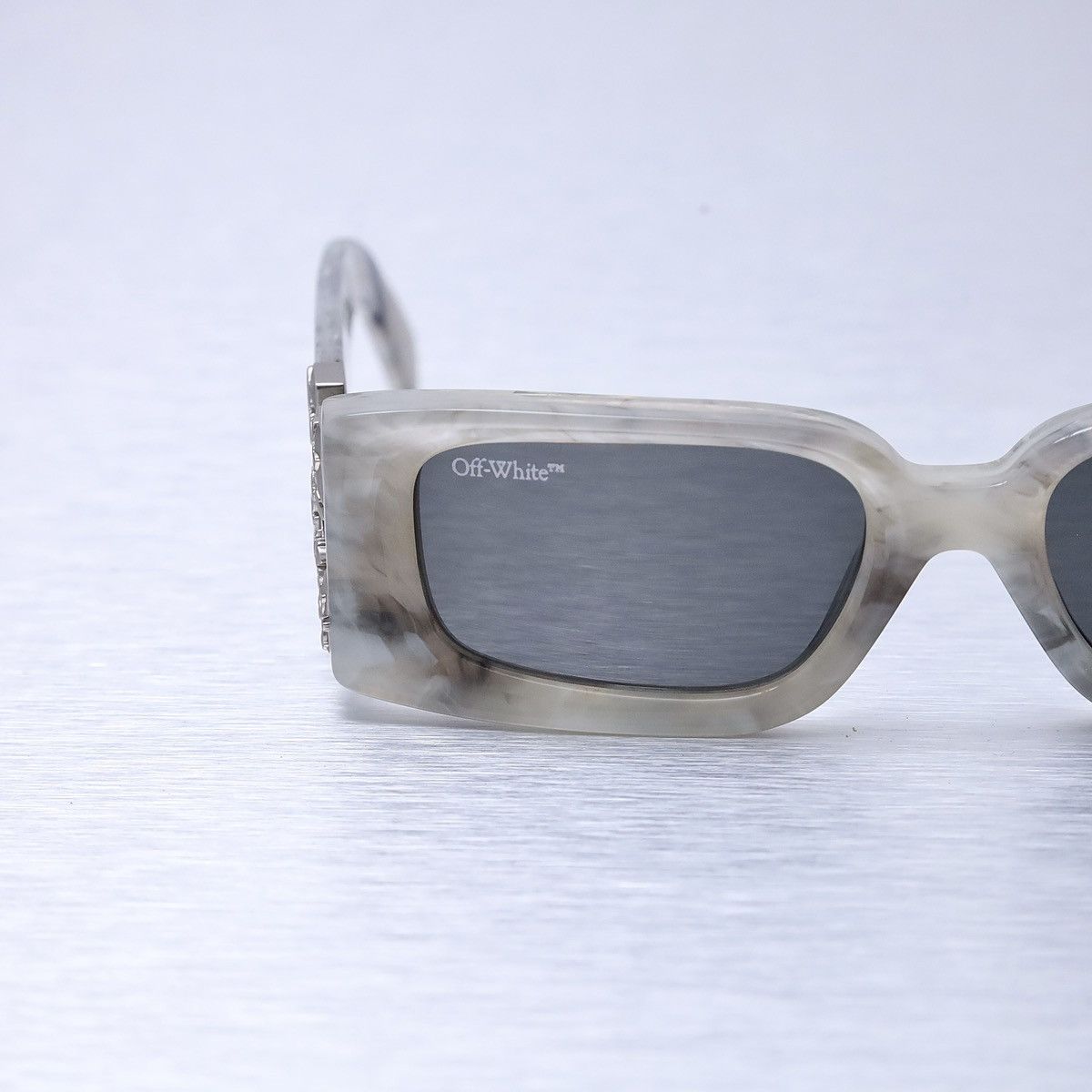 Off-White OFF WHITE ROMA SUNGLASSES Size ONE SIZE - 4 Thumbnail