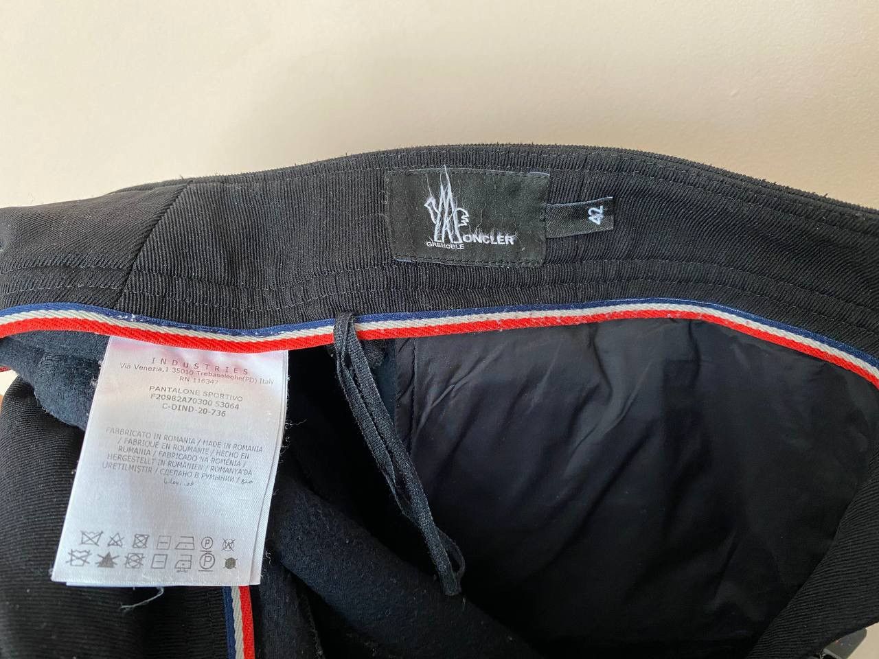 Canada Goose × Moncler × Moncler Grenoble 📌MONCLER GRENOBLE SKI PANTS APRÈS-SKI Size 28" / US 6 / IT 42 - 8 Thumbnail