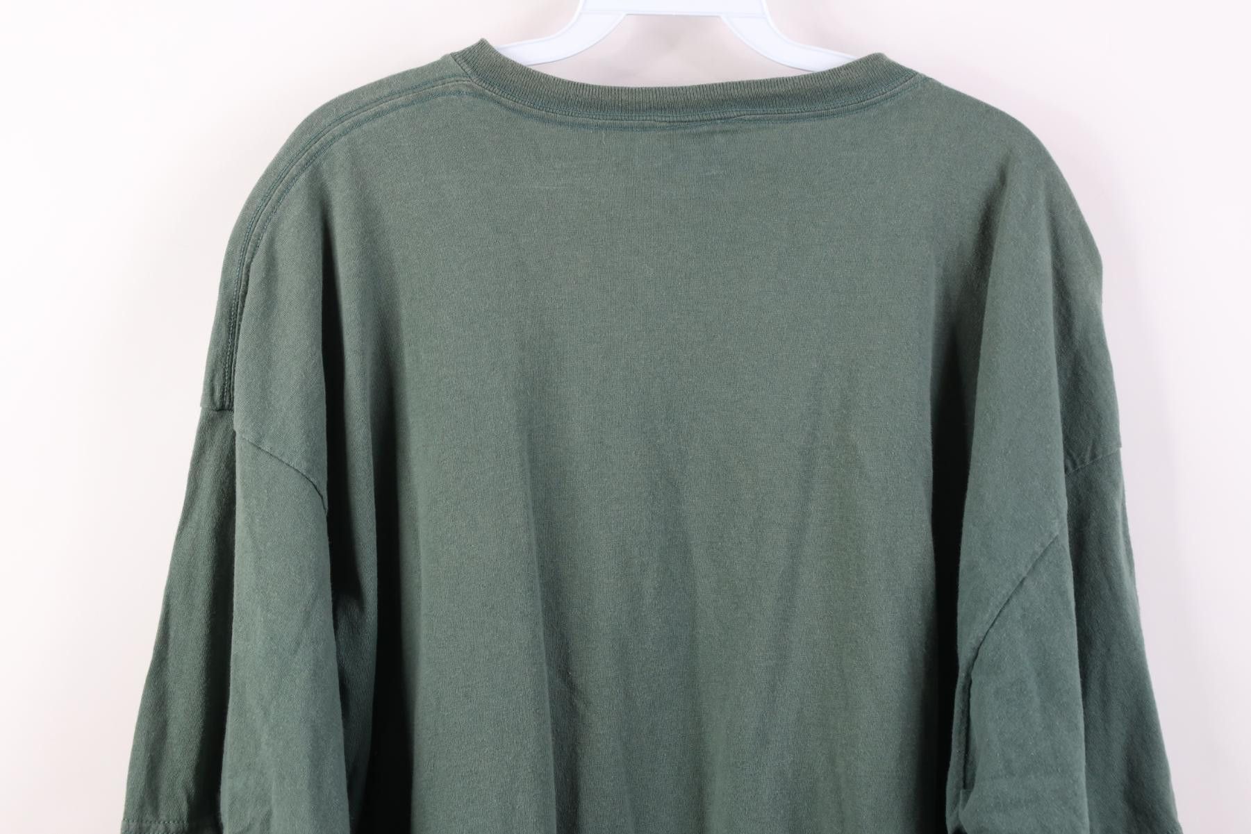 Nike Vintage 90s Nike Mini Swoosh Monochrome T-Shirt Green USA Size US XXL / EU 58 / 5 - 13 Thumbnail