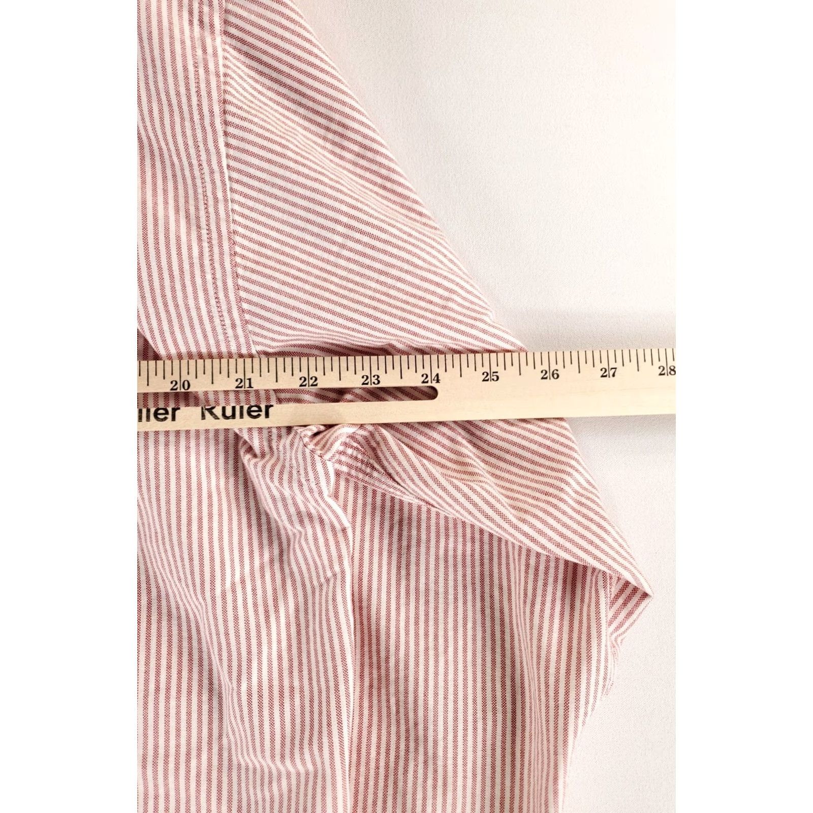 Tommy Hilfiger Tommy Hilfiger Button Down Shirt Mens M Crest Red White Striped Multicolor Shirt Size US M / EU 48-50 / 2 - 6 Thumbnail