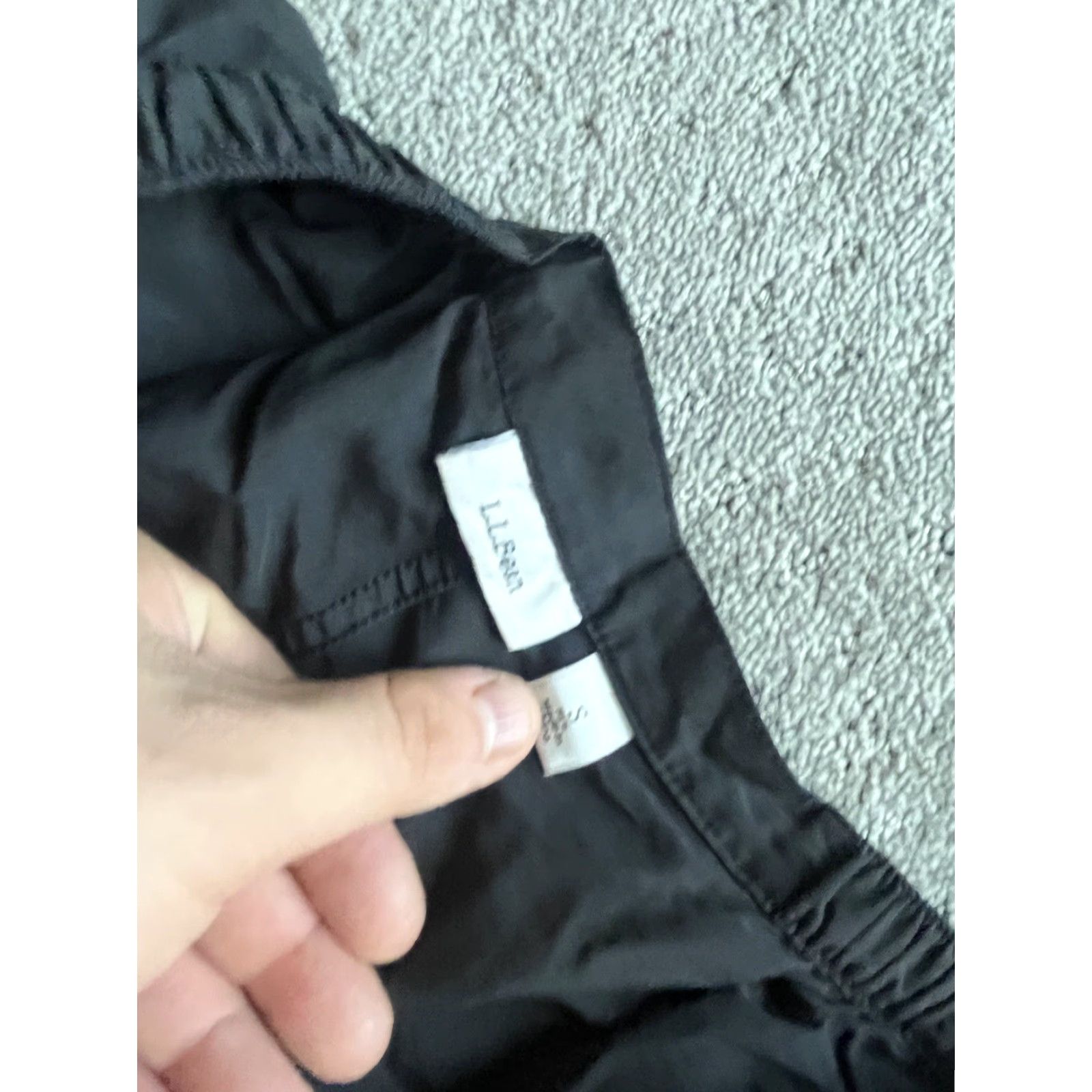 Vintage Womens Small LL Bean Nylon Cropped Pants UPF 50 Black Pants Cropped Womens Small LL Bean Nylon Black UPF 50 Size 28" / US 6 / IT 42 - 5 Thumbnail