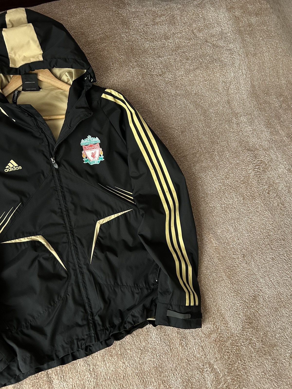 Adidas Adidas FC Liverpool Vintage 2008 man's jacket size XL Size US XL / EU 56 / 4 - 2 Thumbnail