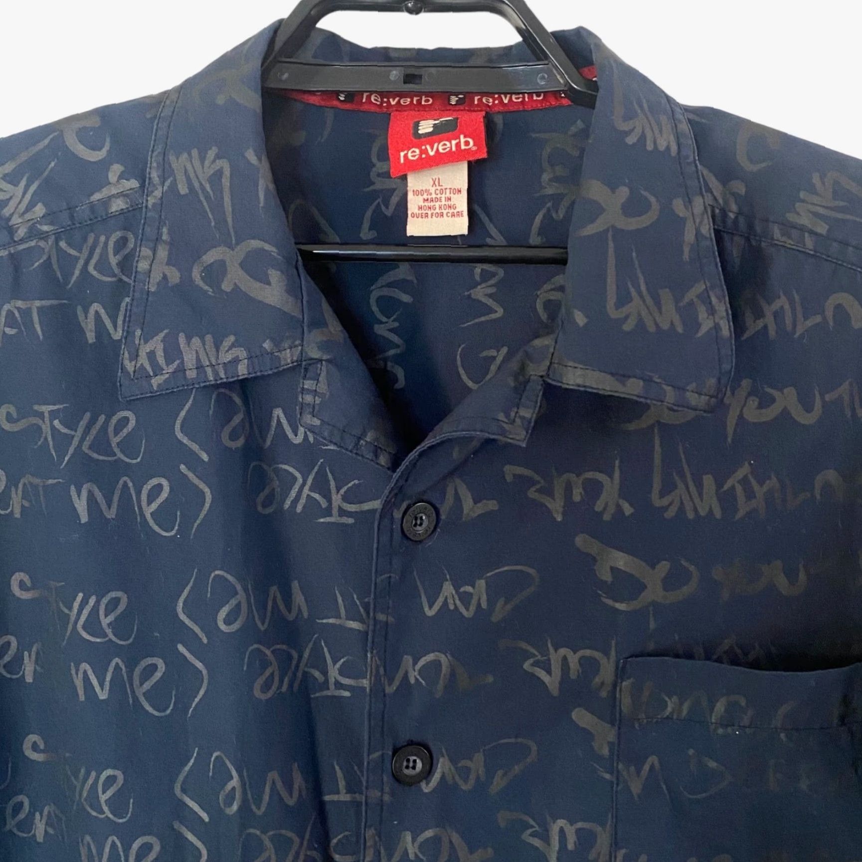 Vintage Y2K Re:verb Graffiti Script Button-Up Shirt Men's XL Navy Blue Short-Sleeve Size US XL / EU 56 / 4 - 5 Thumbnail
