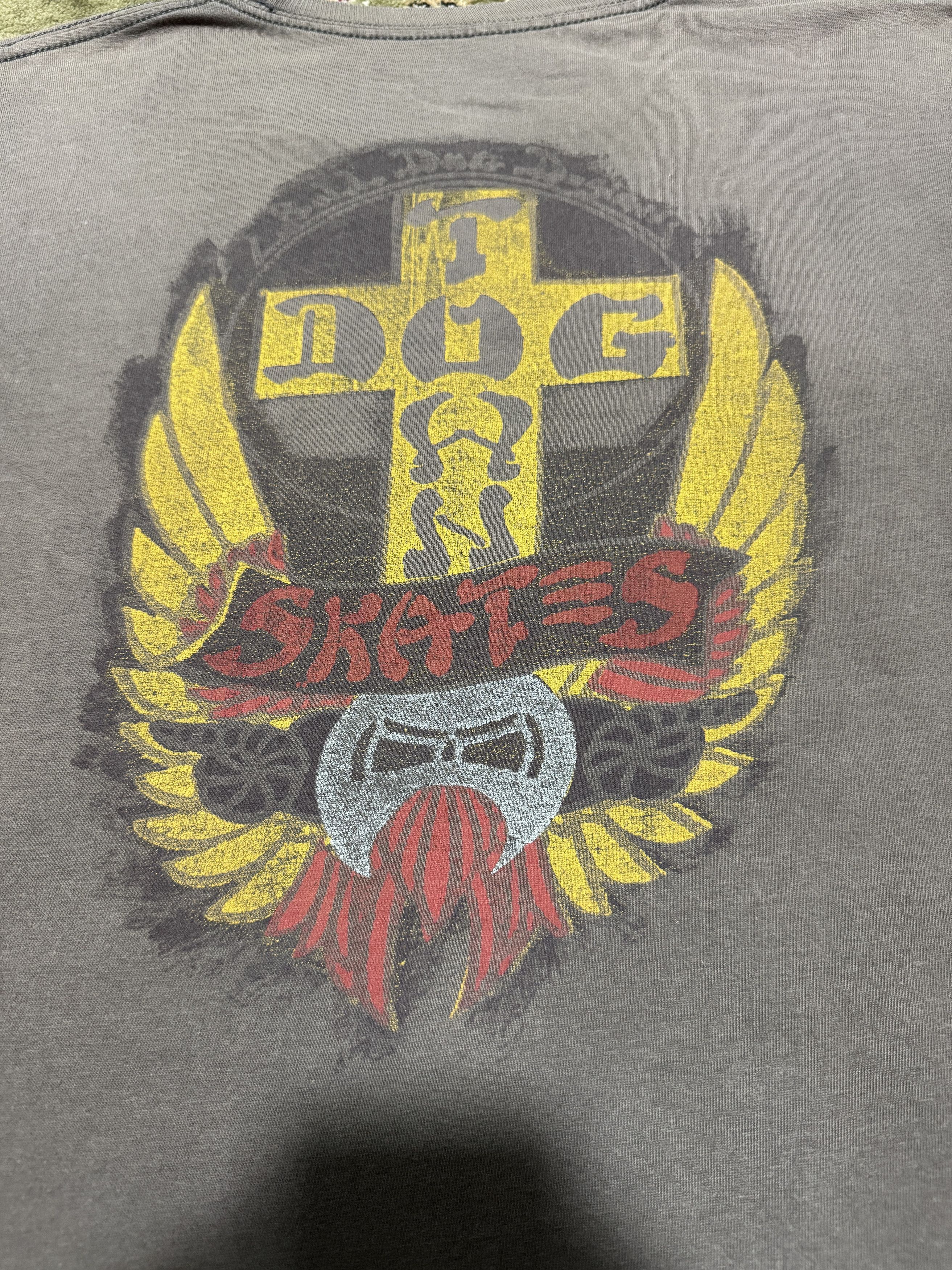 Dogtown × Shorty's Skateboards × Vintage Vintage Dog Town Skateboard Sun Faded T shirt Size US M / EU 48-50 / 2 - 2 Thumbnail