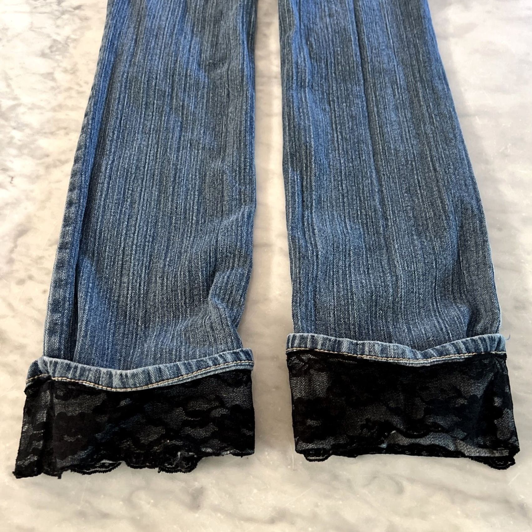 Vintage VINTAGE YES Blue Jeans Lace Trim Women’s 14 Th50160 Style Skinny 27in Inseam Denim Fall Bohemian Womens Size 36" / US 14 / IT 50 - 6 Thumbnail