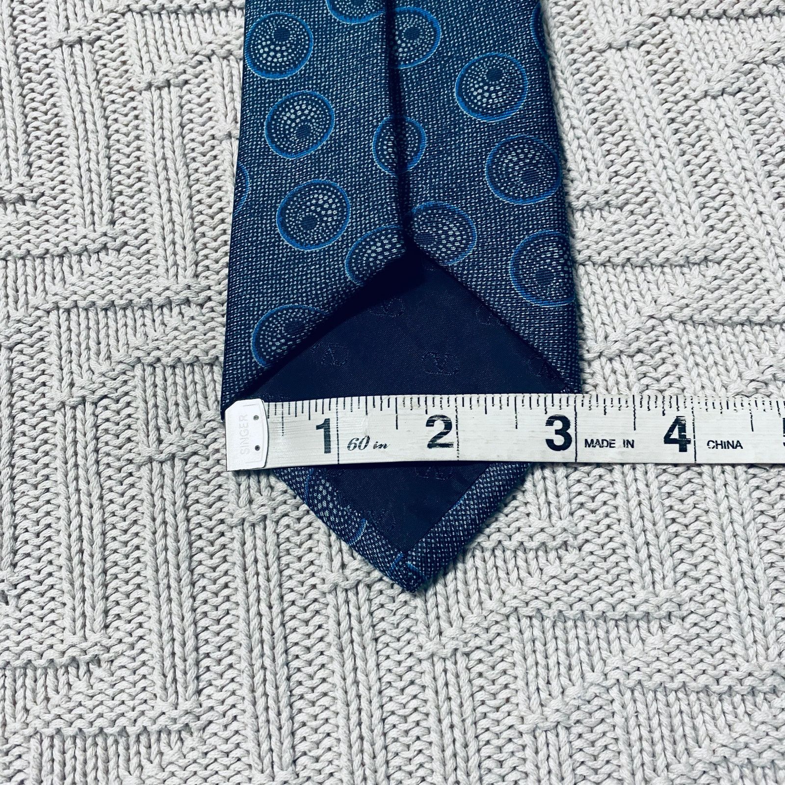 Valentino Valentino blue saucer print silk tie Size ONE SIZE - 5 Thumbnail