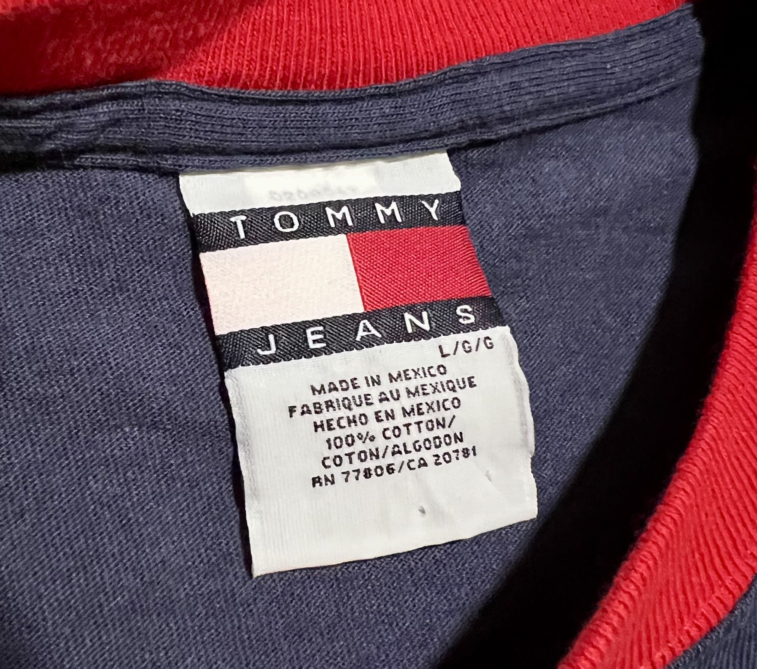 Tommy Jeans Tommy Hilfiger 8 Stitched Y2K/Late 90s Vintage T-Shirt Size US L / EU 52-54 / 3 - 3 Thumbnail