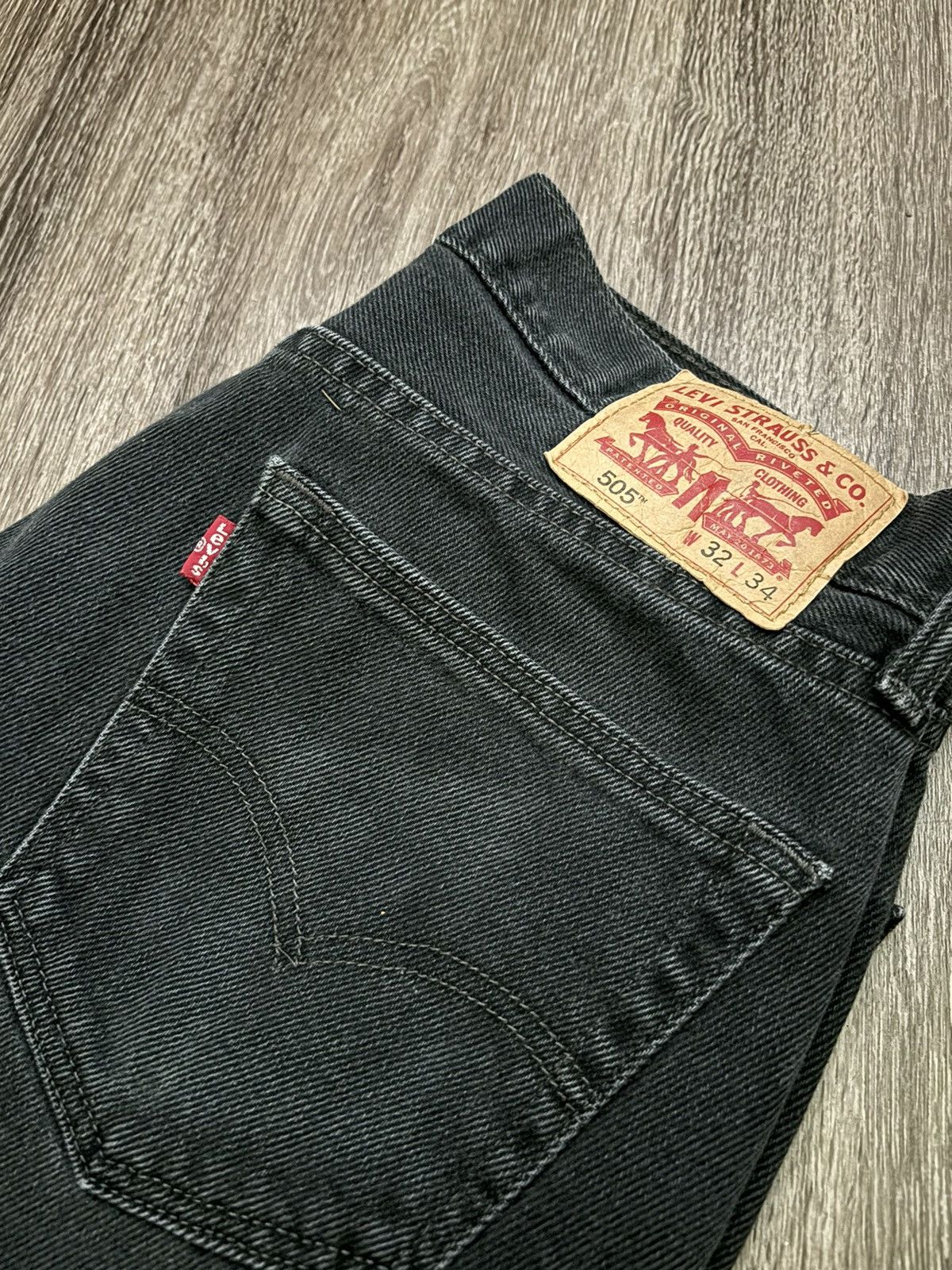 Levi's Vintage Clothing Black vintage Levi jeans Size US 32 / EU 48 - 2 Thumbnail