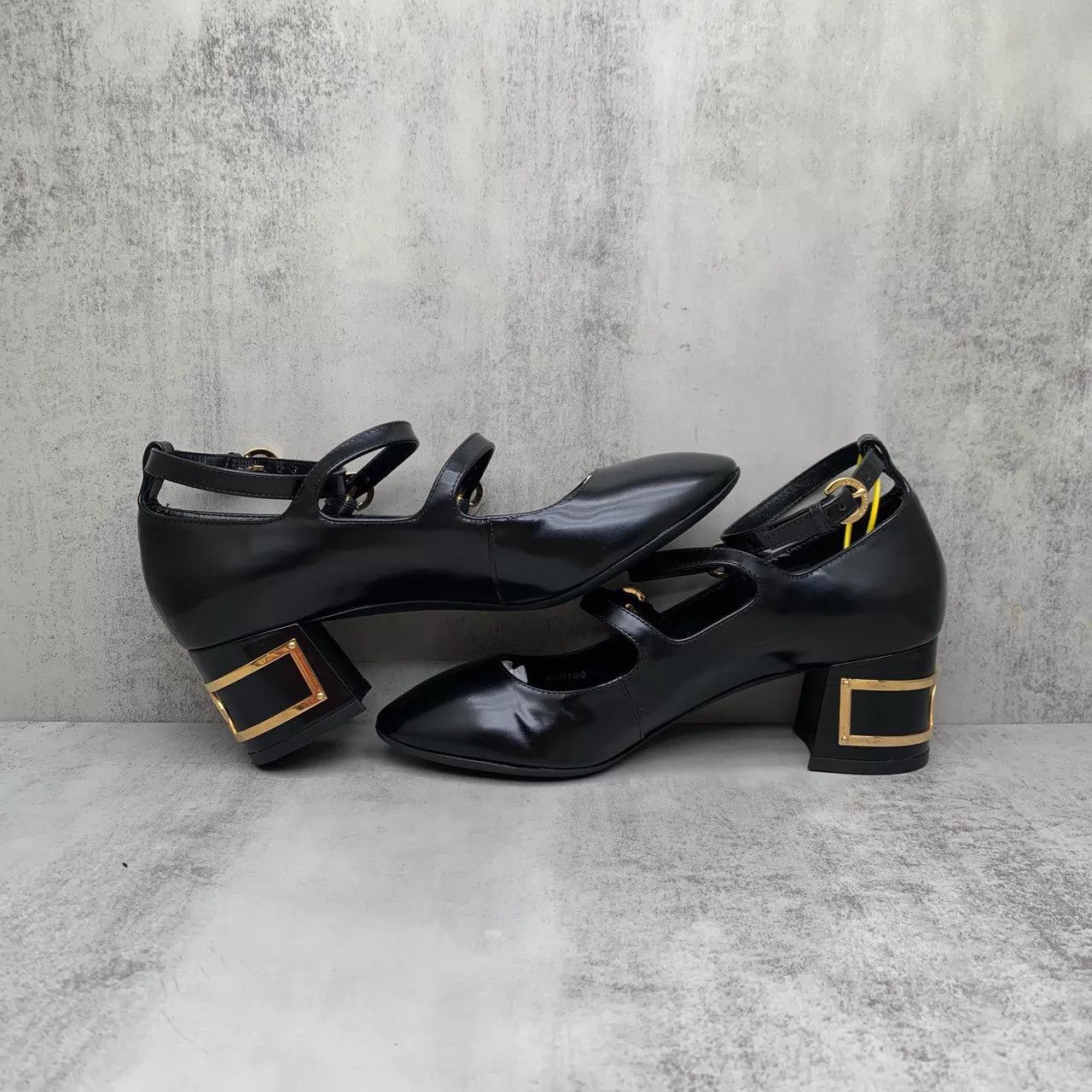 Louis Vuitton LV New Black Mary Janes 37.5 Size US 7 / IT 37 - 3 Thumbnail