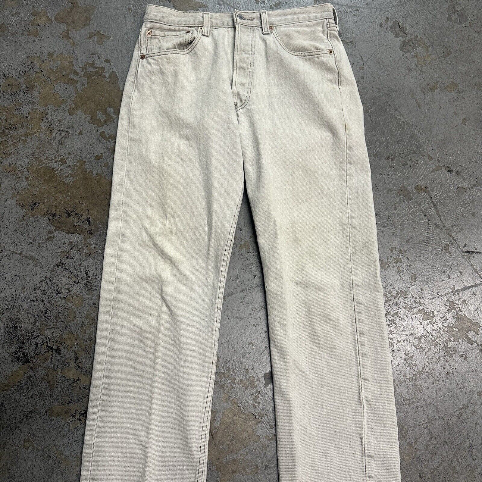 Levi's × Vintage Vintage 90s Levi’s 501 Grey Denim Jeans 31x34 Made In USA Size US 31 - 2 Thumbnail