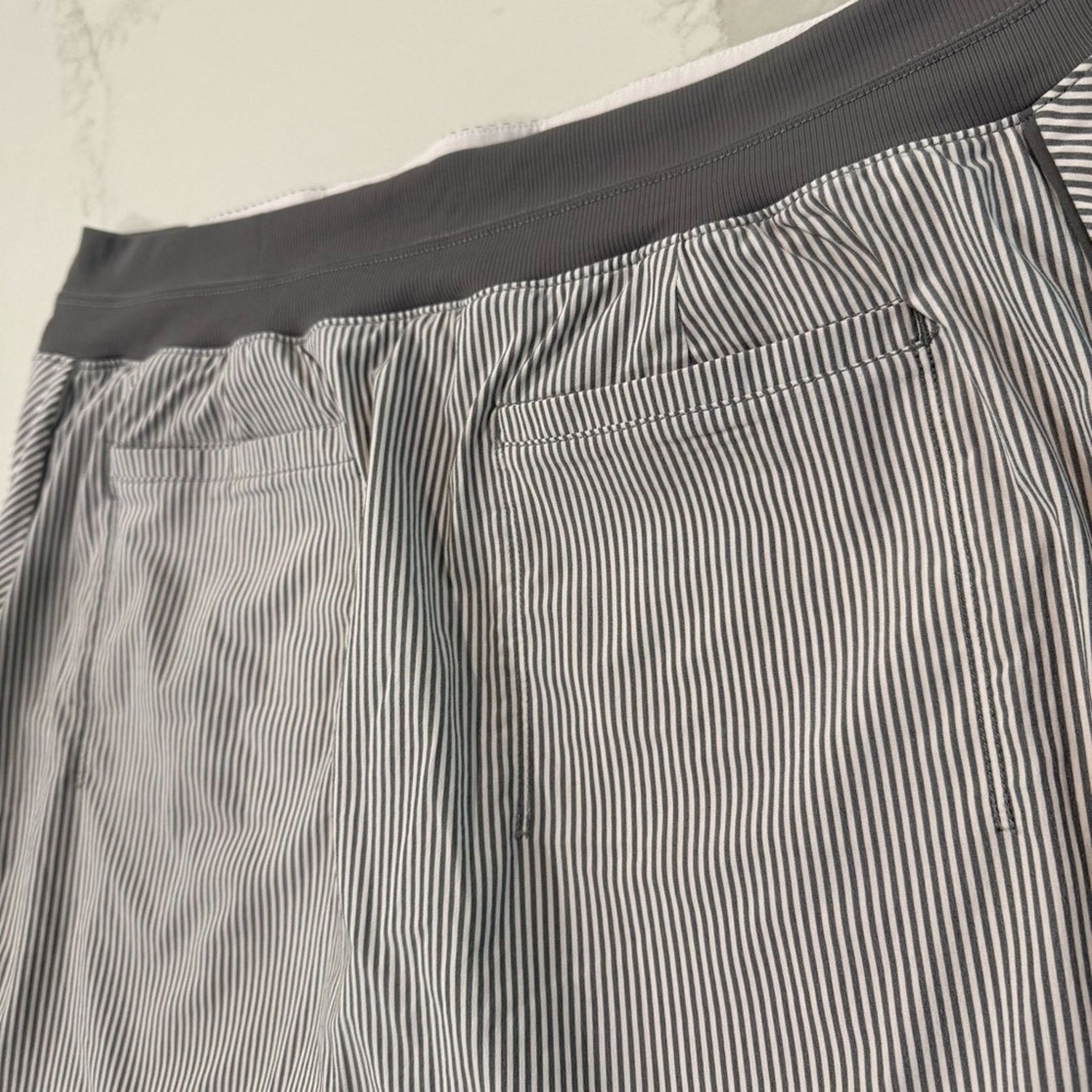 Athleta Athleta Brooklyn Textured Athletic Skort Women’s 14 Gray Size 36" / US 14 / IT 50 - 7 Thumbnail