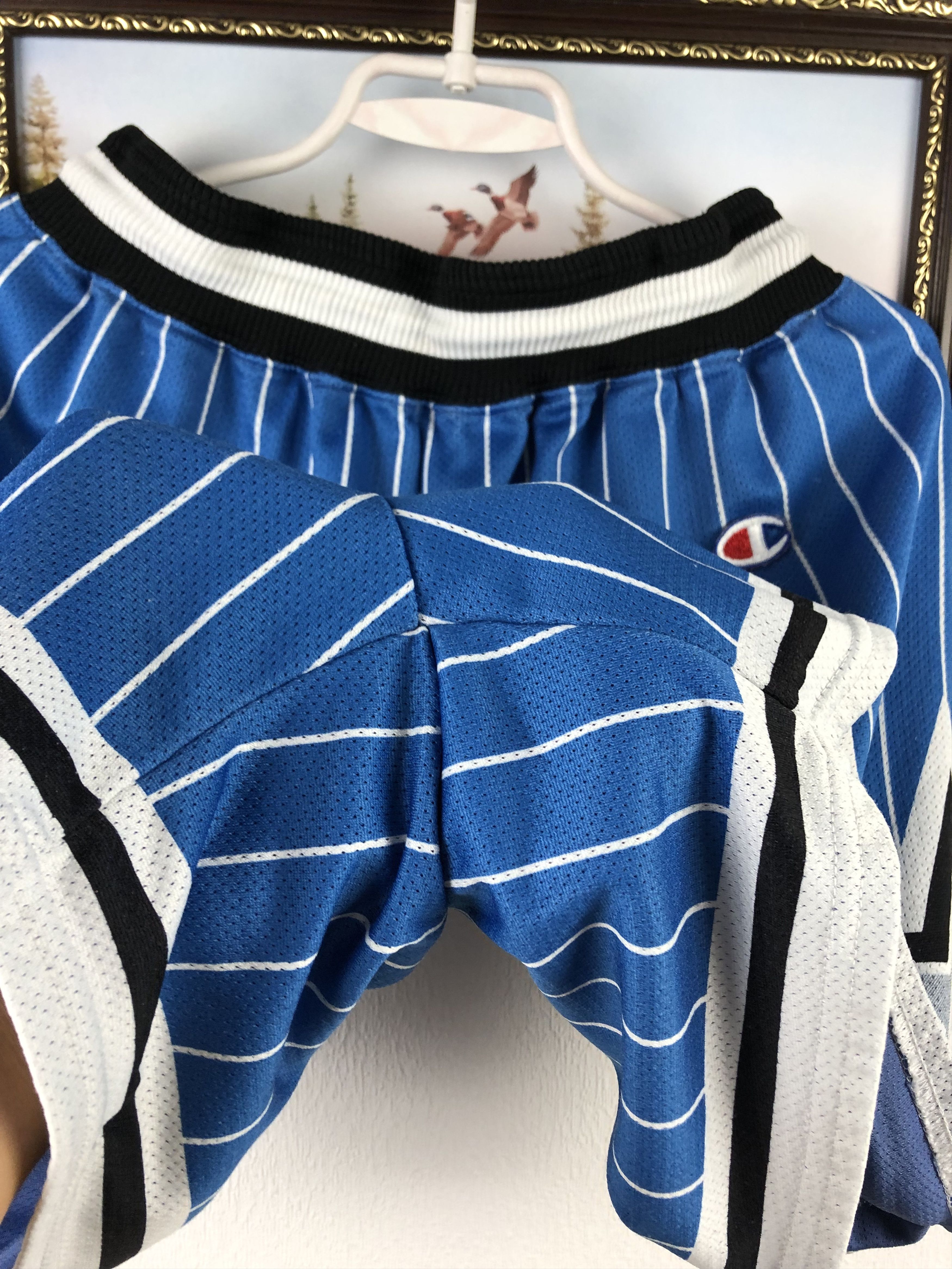NBA Vintage Orlando Magic Champion Shorts NBA Mens Rare Size US 34 / EU 50 - 7 Thumbnail
