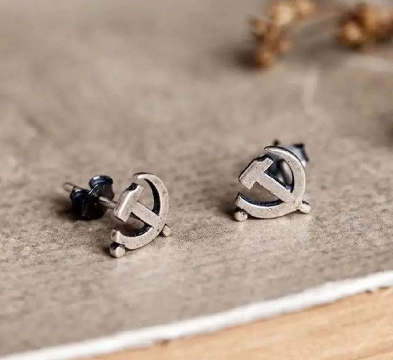 Japanese Brand × Jewelry × Vintage Sickle Hammer Earrings Size ONE SIZE - 2 Thumbnail