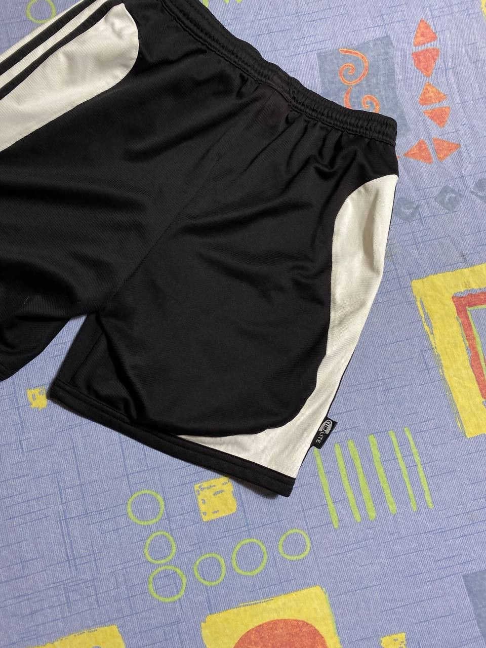 Adidas Vintage Adidas Shorts Size US 32 / EU 48 - 15 Thumbnail