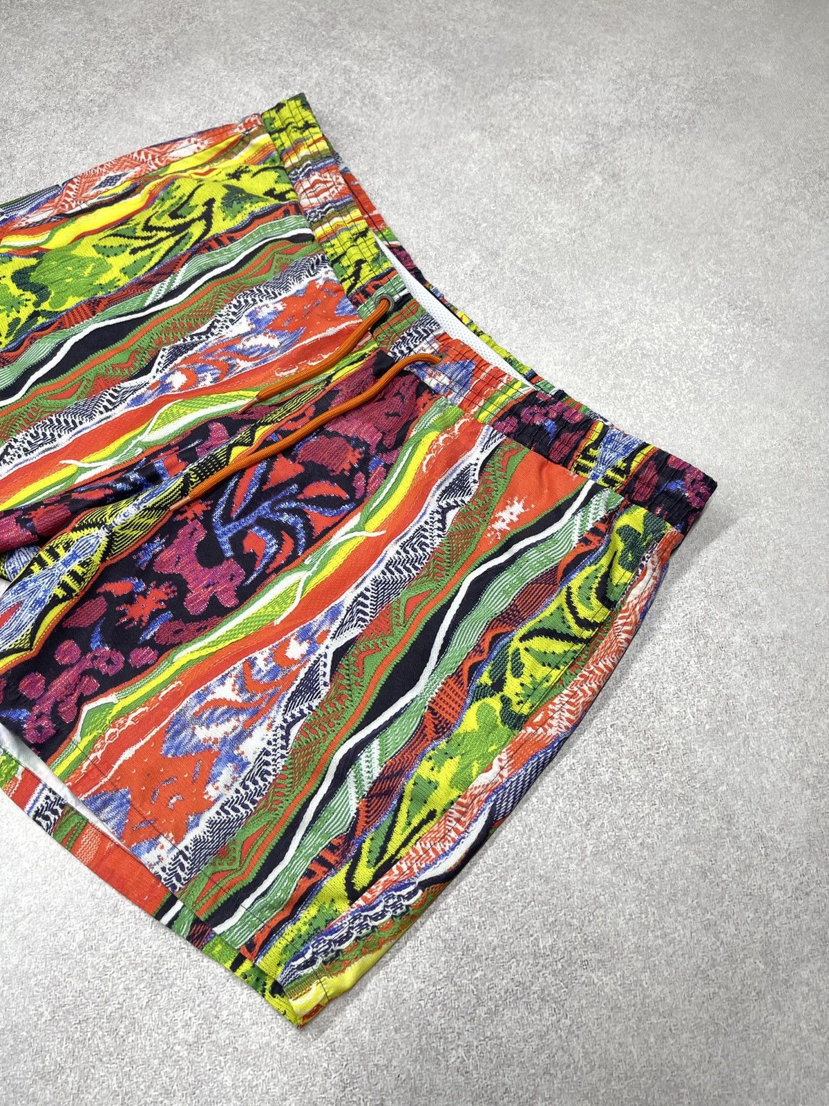 Carlo Colucci CARLO COLUCCI COOGI Style Pattern Swim Shorts Multicolor Size US 36 / EU 52 - 4 Thumbnail
